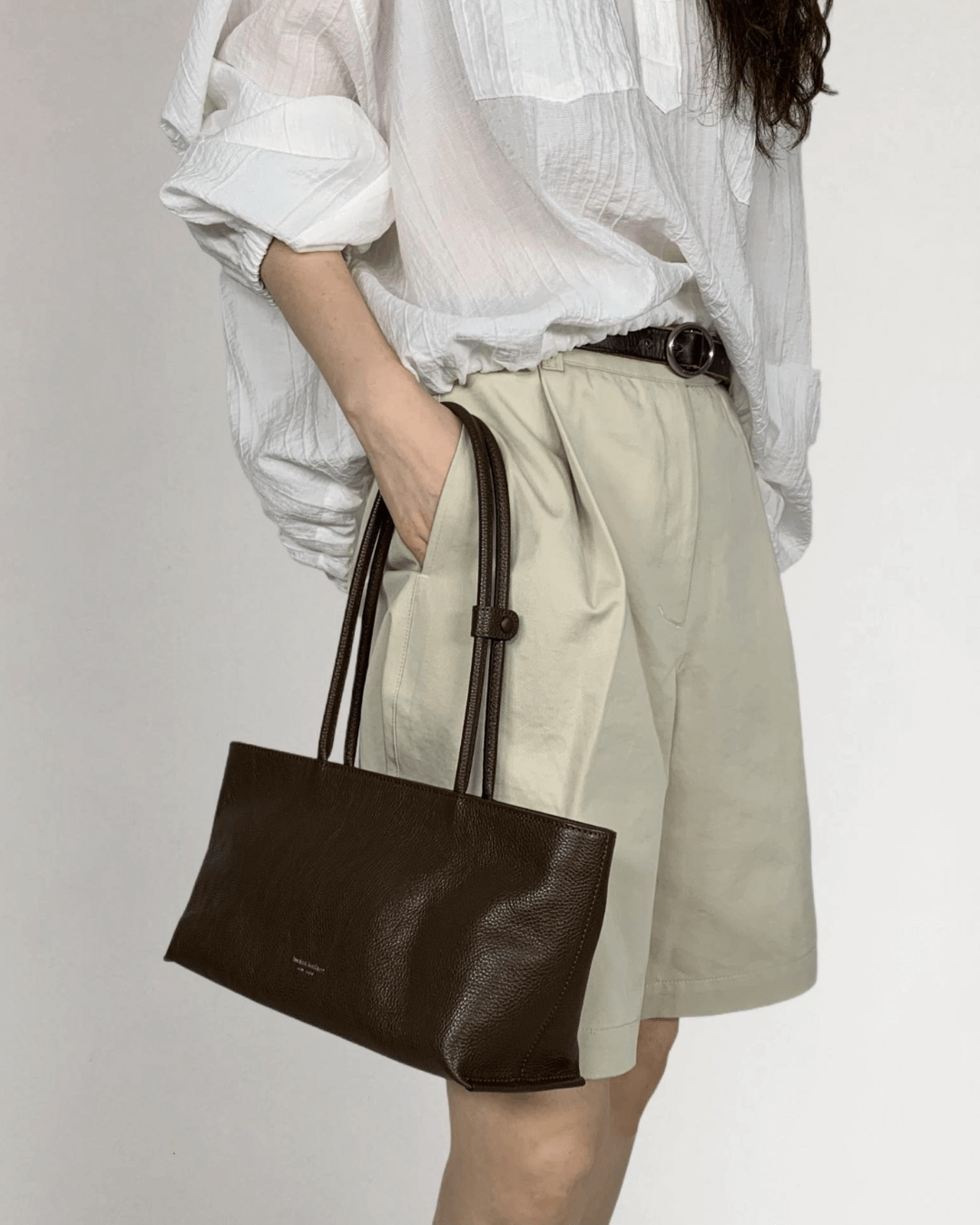 BUCKS AND LEATHER 016 Boat Shopper