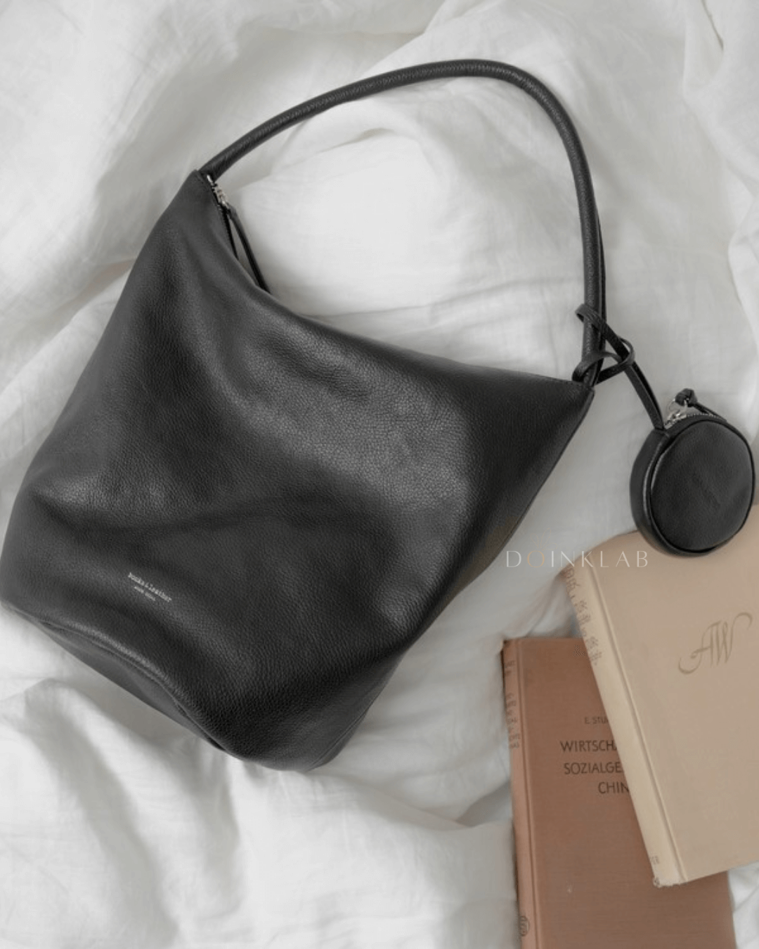BUCKS AND LEATHER Tube Bag