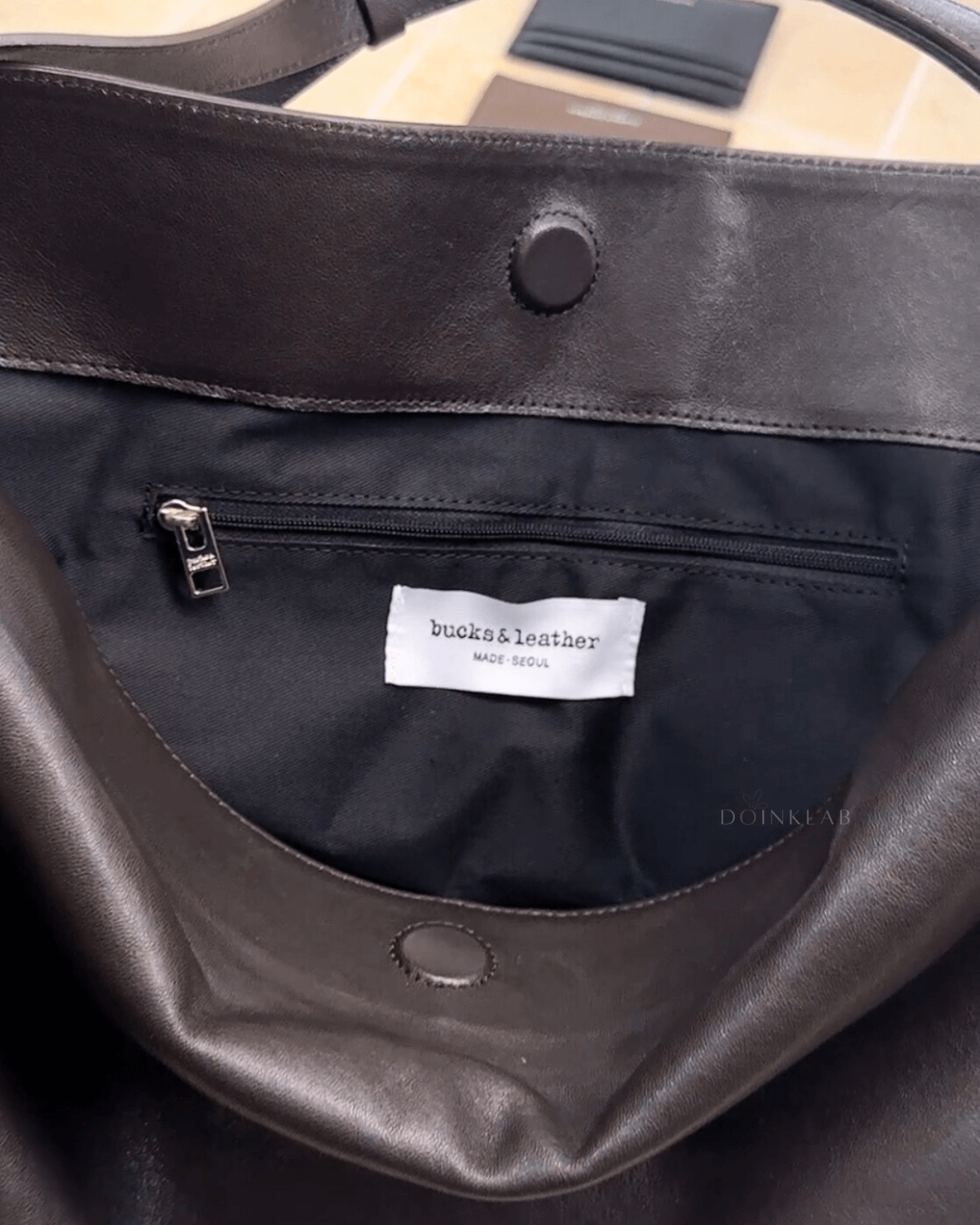 Bucks and Leather Mani Bag NEW 慵懒包 005