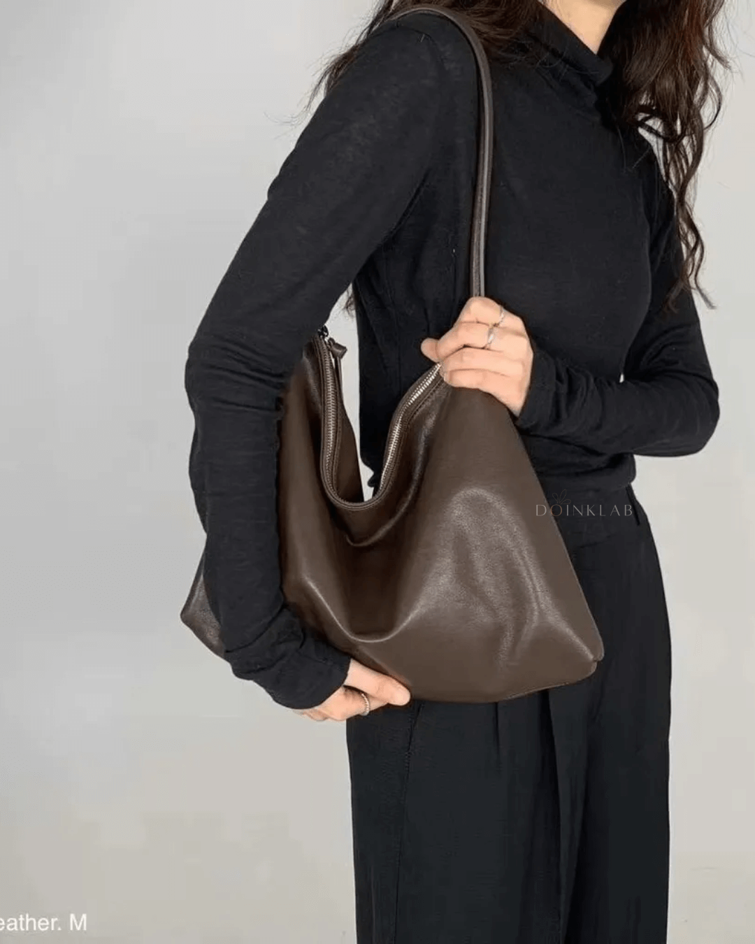 Bucks and Leather Momo M 拉链慵懒垂坠款 - 中号 M 008