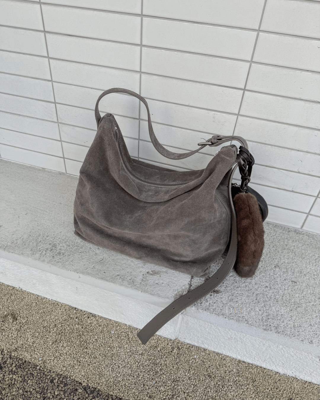 BUCKS AND LEATHER 046 Low Bag Suede