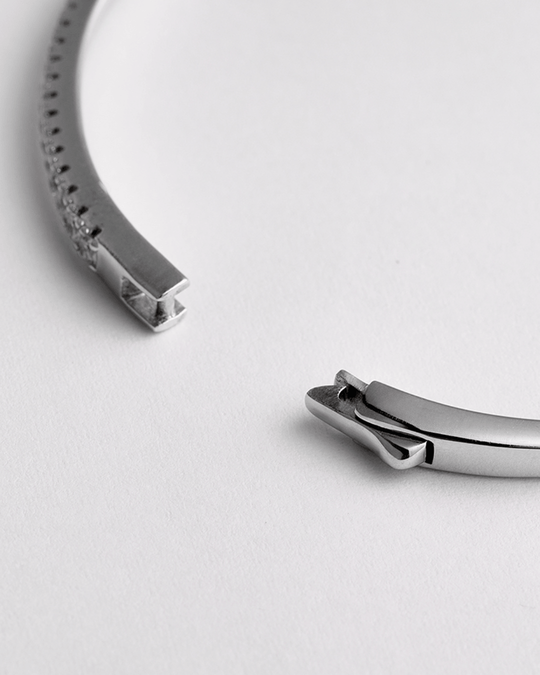 LLOYD 077 铜镀银 Tennis Bangle