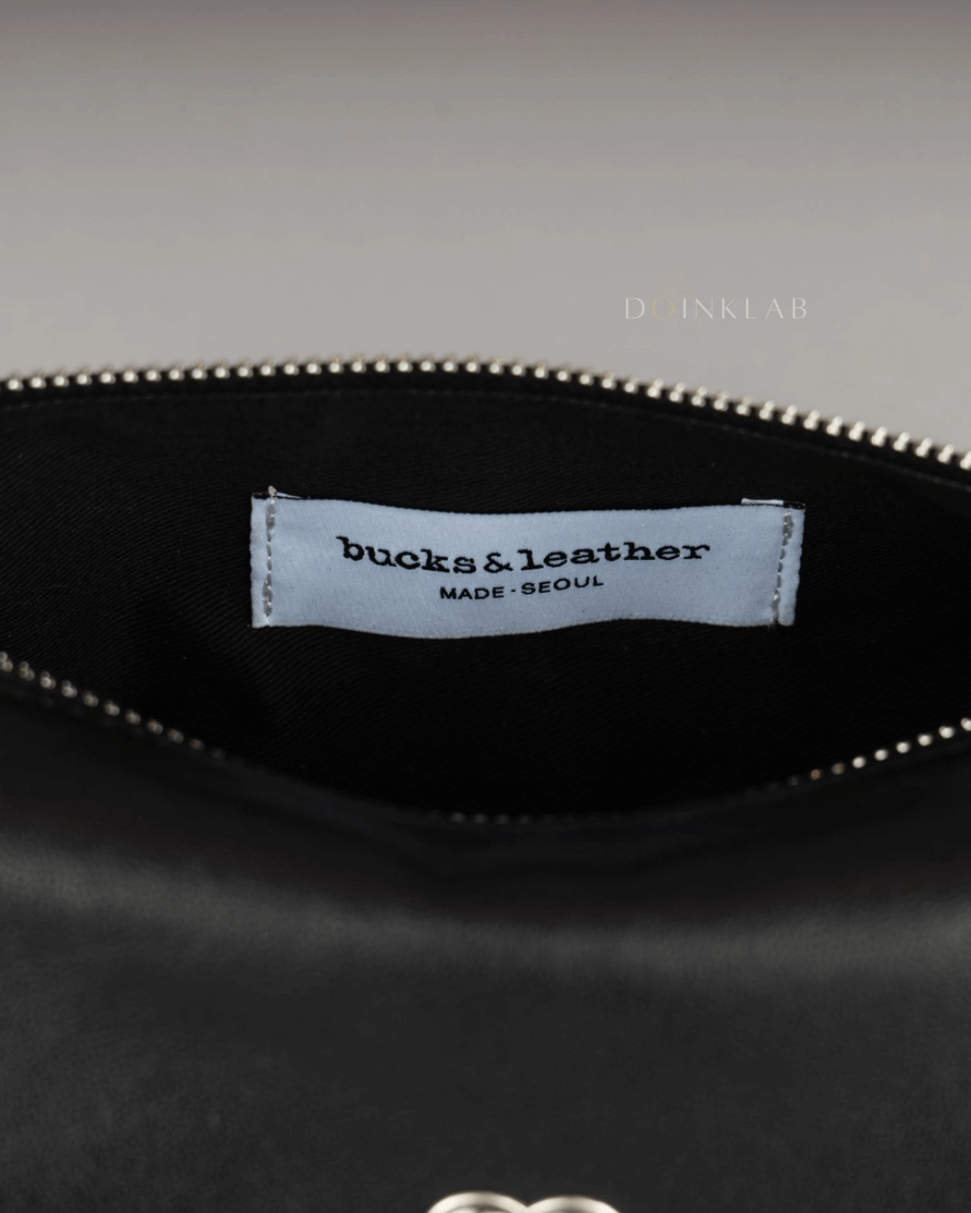 BUCKS AND LEATHER 032 Barrel Bag