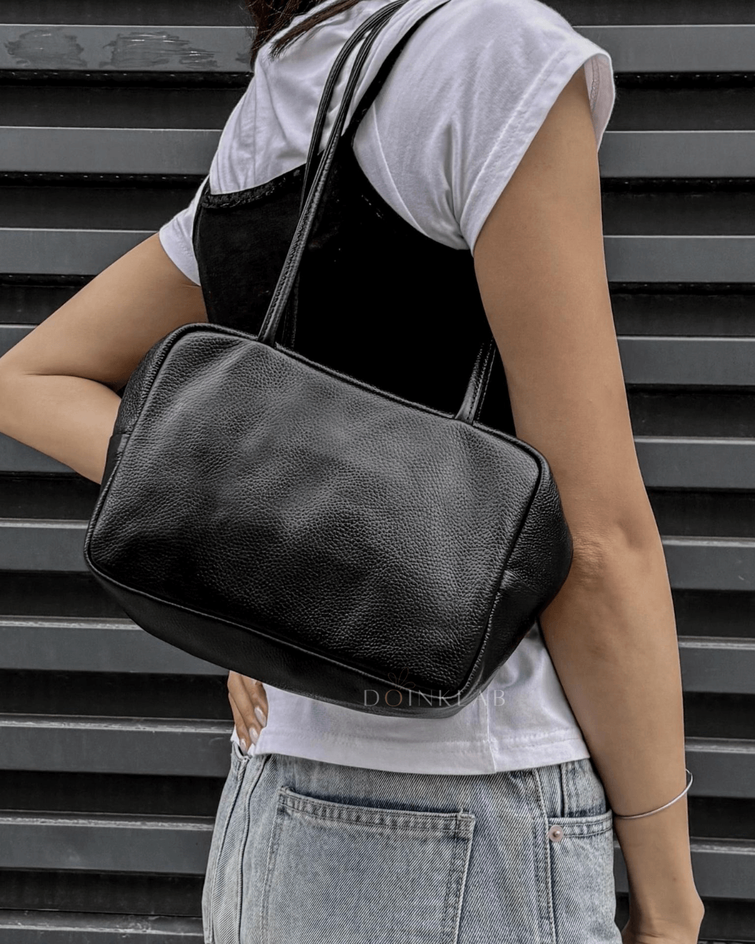 BUCKS AND LEATHER Block Bag