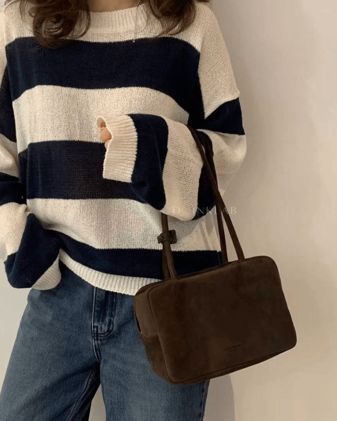 BUCKS AND LEATHER Block Bag