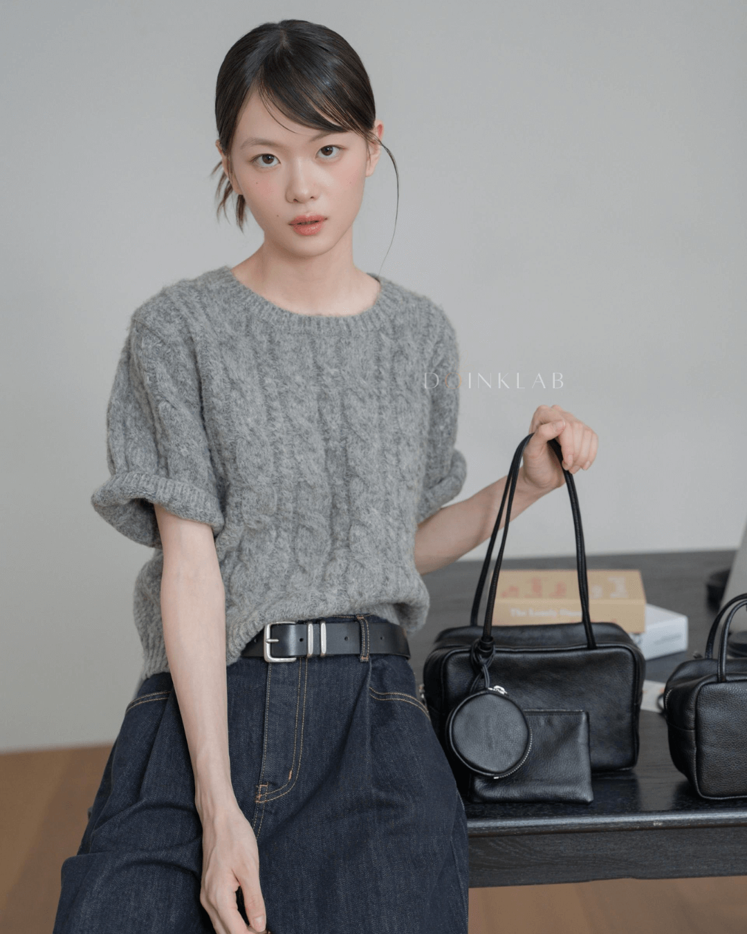 BUCKS AND LEATHER Block Bag