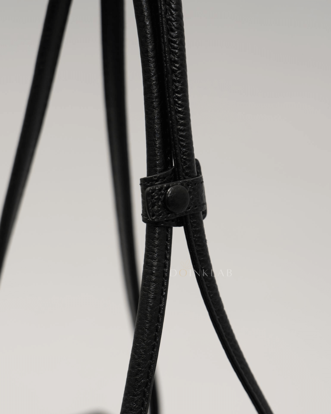 BUCKS AND LEATHER Block Bag