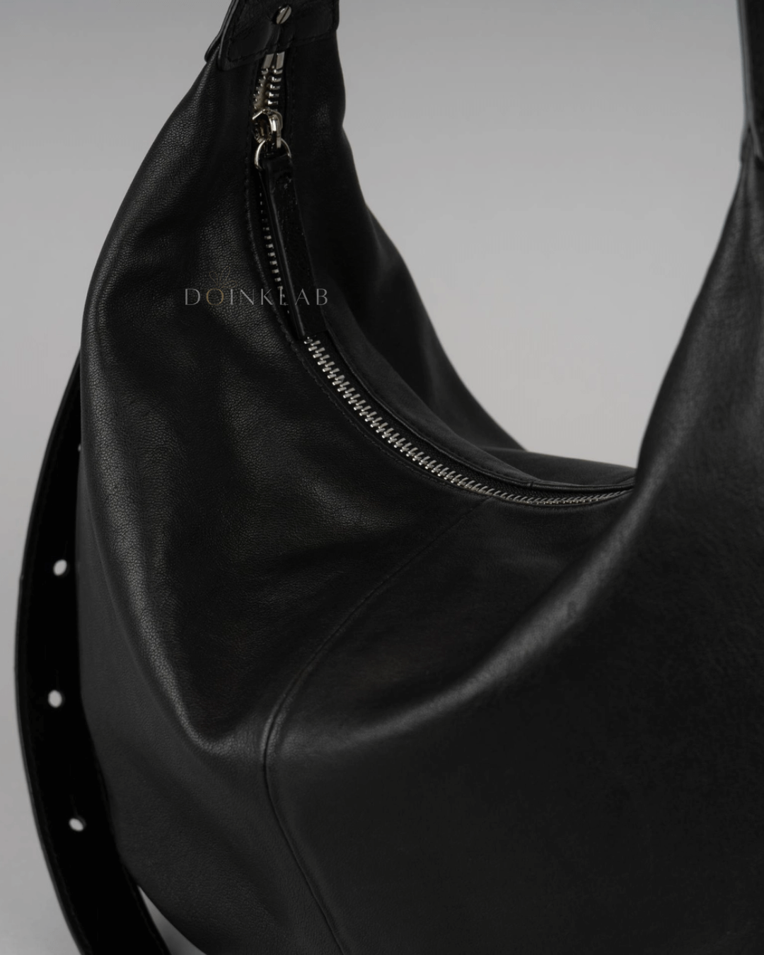 BUCKS AND LEATHER Bow Bag