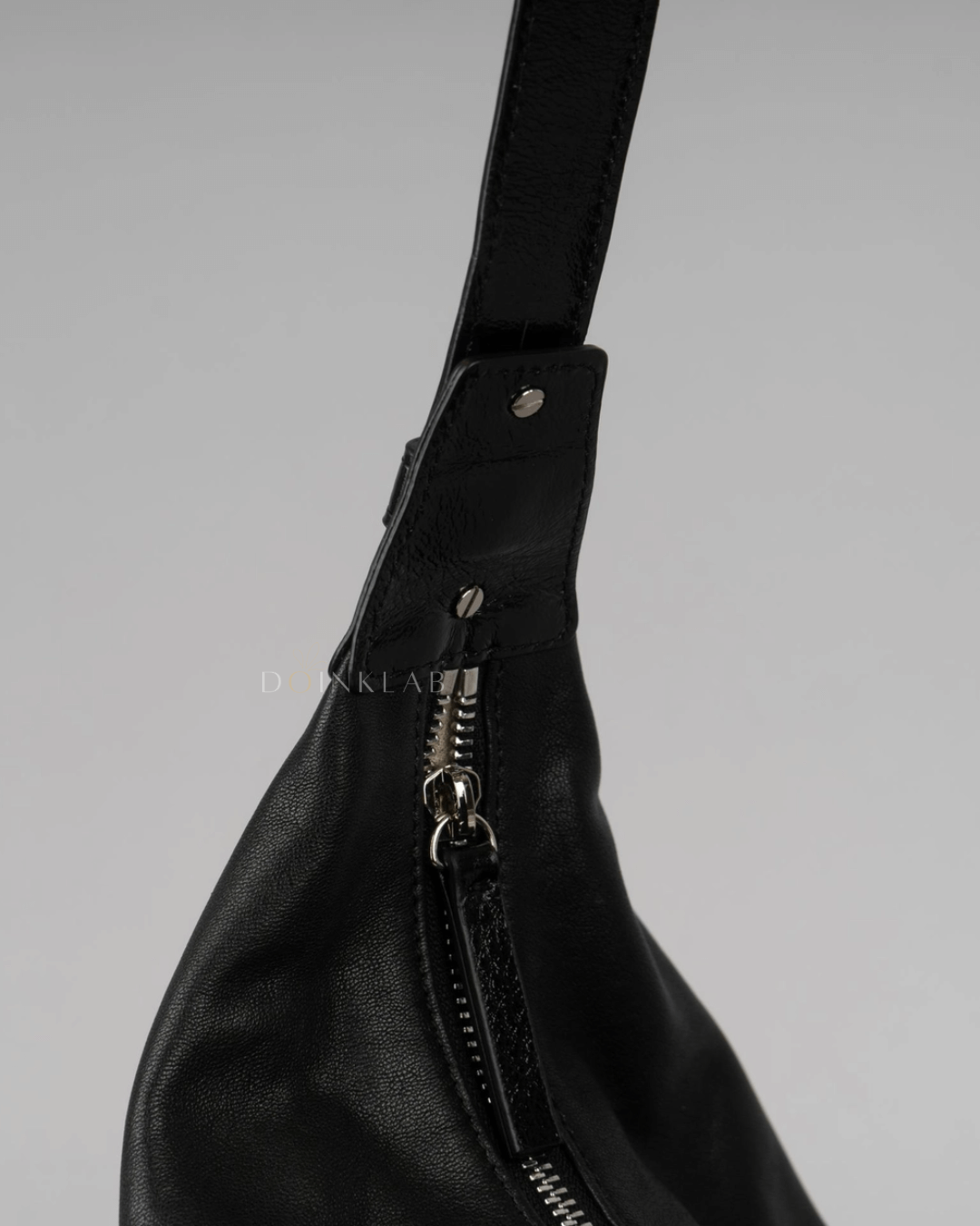 BUCKS AND LEATHER Bow Bag