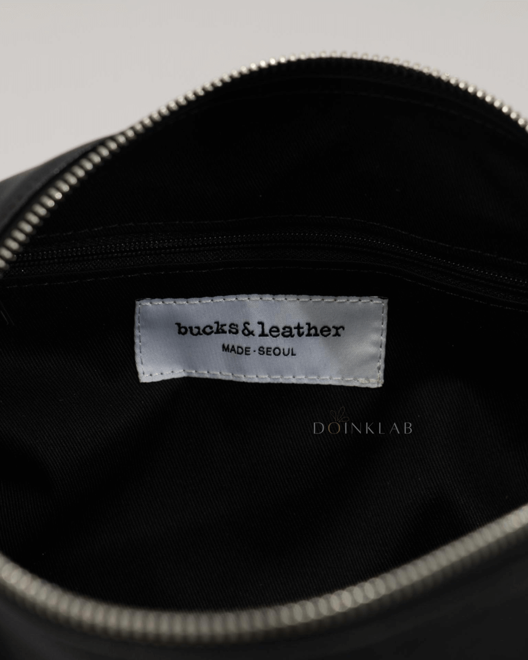 BUCKS AND LEATHER Canoe Mini
