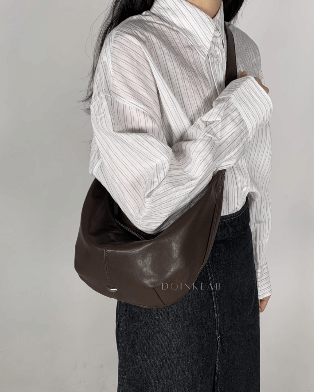 BUCKS AND LEATHER Curve Mini