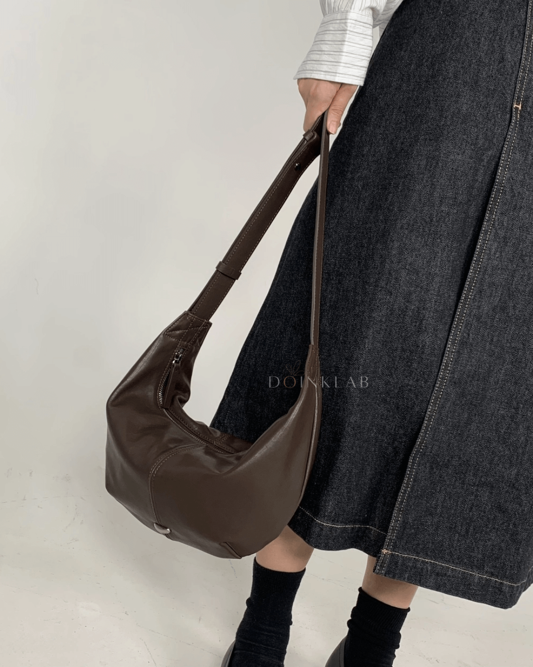 BUCKS AND LEATHER Curve Mini