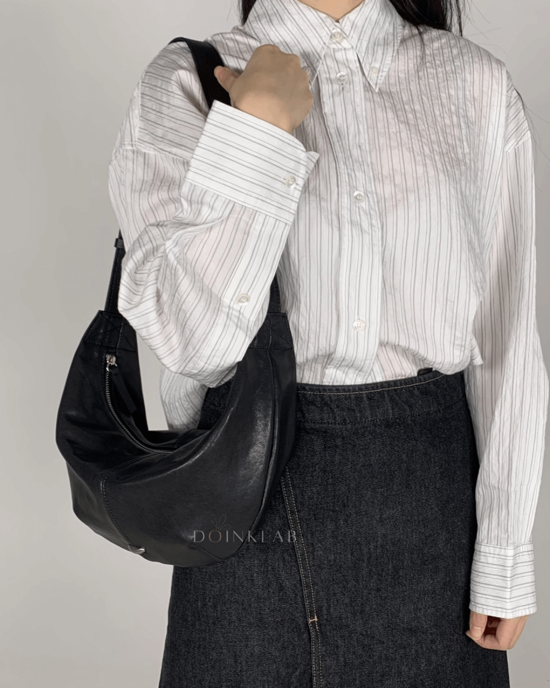 BUCKS AND LEATHER Curve Mini