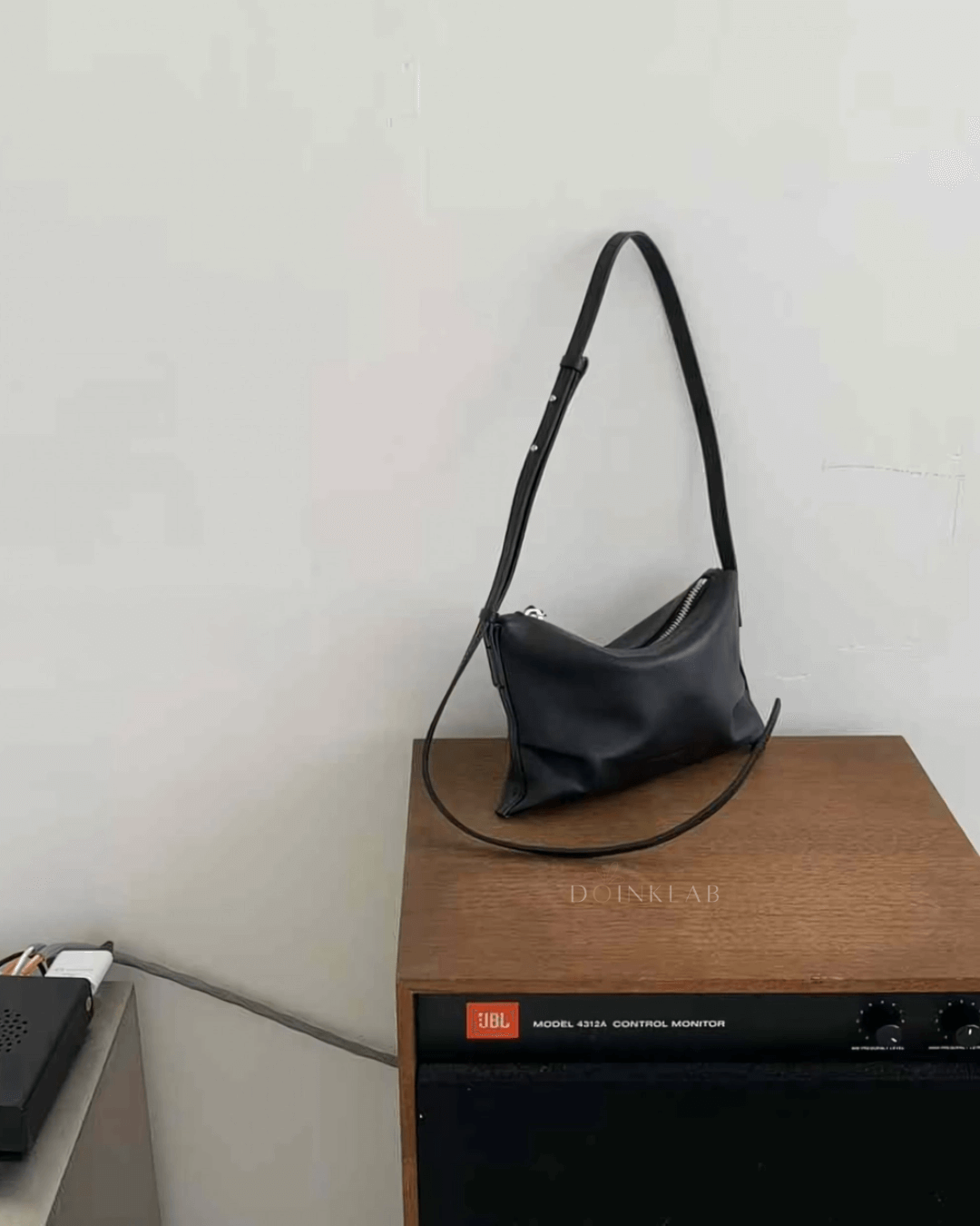 BUCKS AND LEATHER 017 Day Shoulder Mini