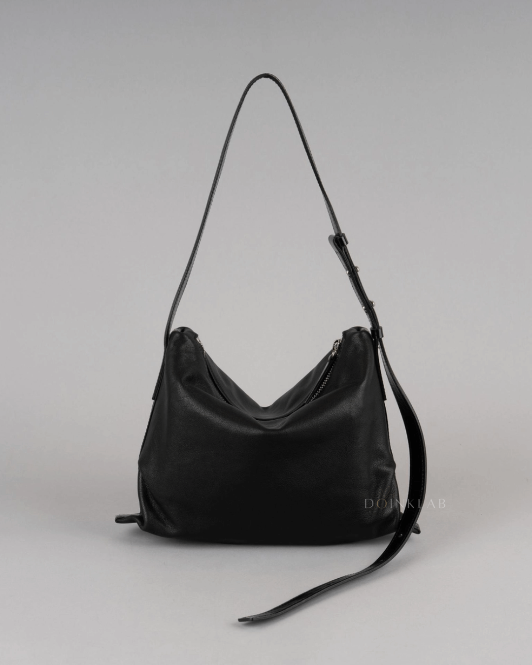 BUCKS AND LEATHER 18 Day Shoulder S