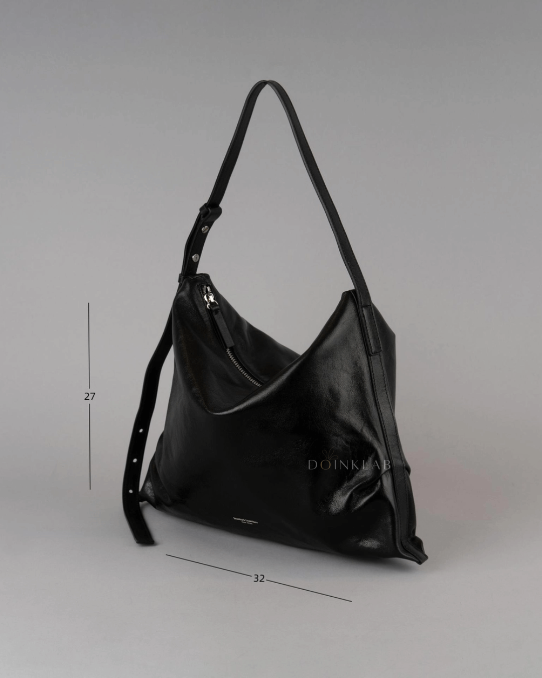 BUCKS AND LEATHER 019 Day Shoulder L