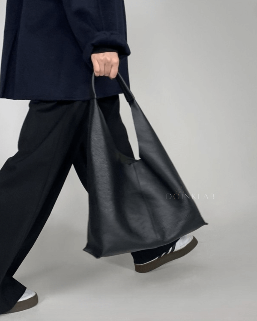 BUCKS AND LEATHER Low Tote