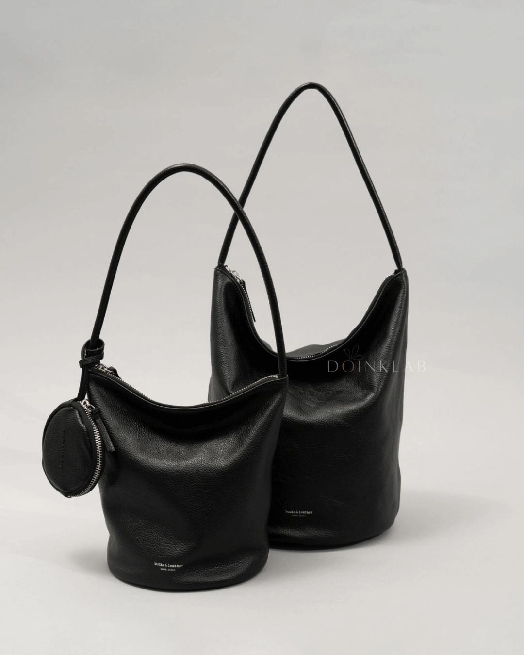 BUCKS AND LEATHER 031 Tube Bag