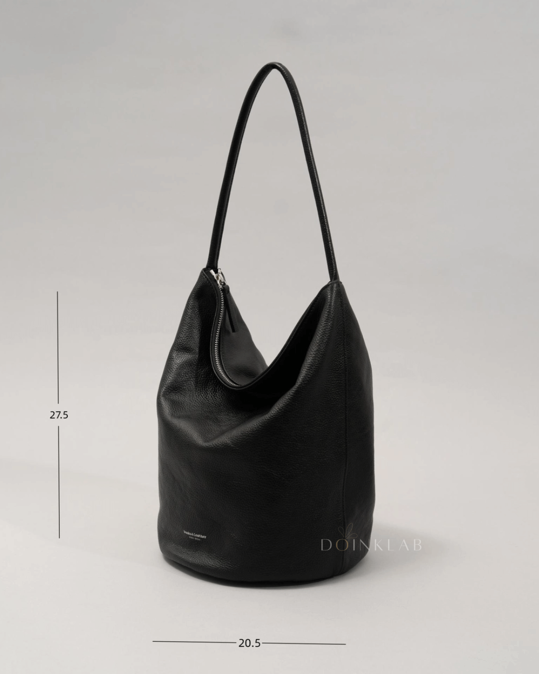 BUCKS AND LEATHER 031 Tube Bag