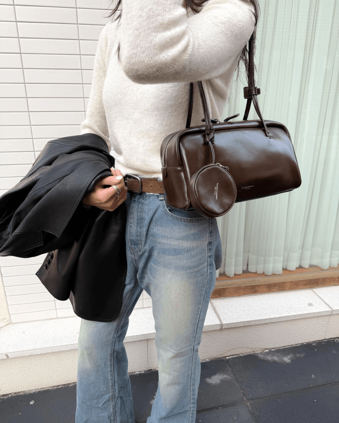 BUCKS AND LEATHER POUND BAG