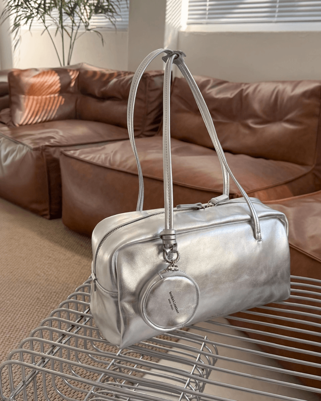 BUCKS AND LEATHER POUND BAG