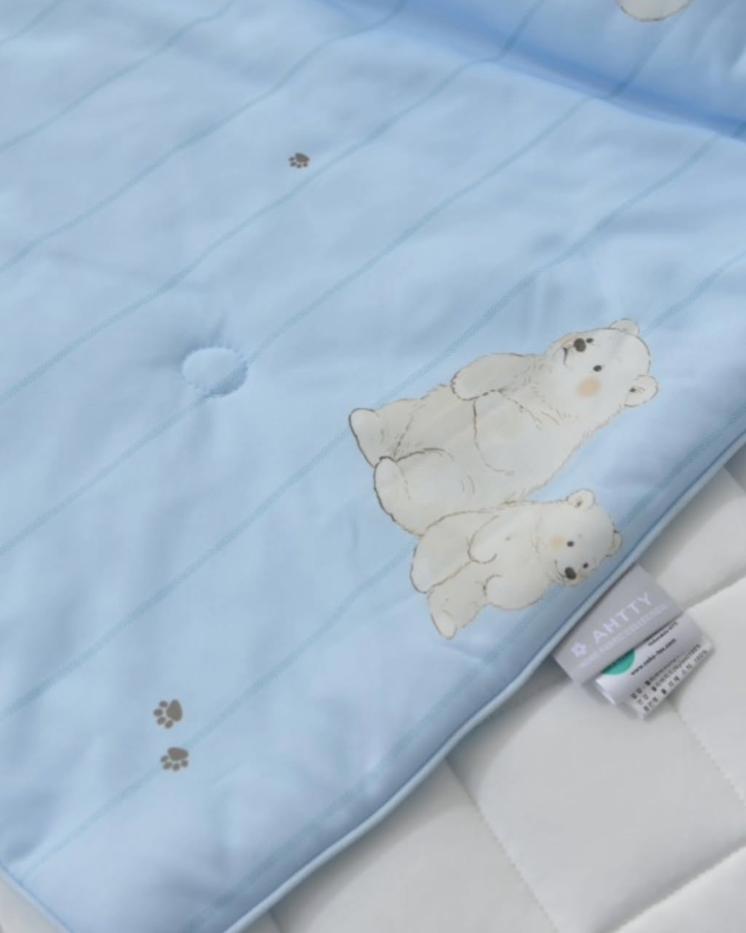 冰冰被 奶油北极熊 Cooling Blanket Cream Polar Bear