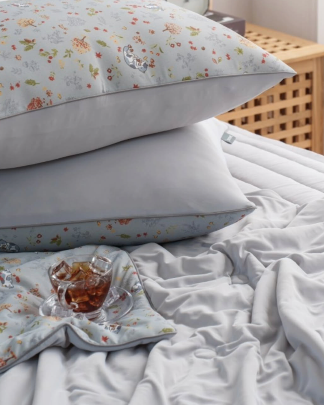 冰冰被 枫叶猫咪 Cooling Blanket Maple Cat