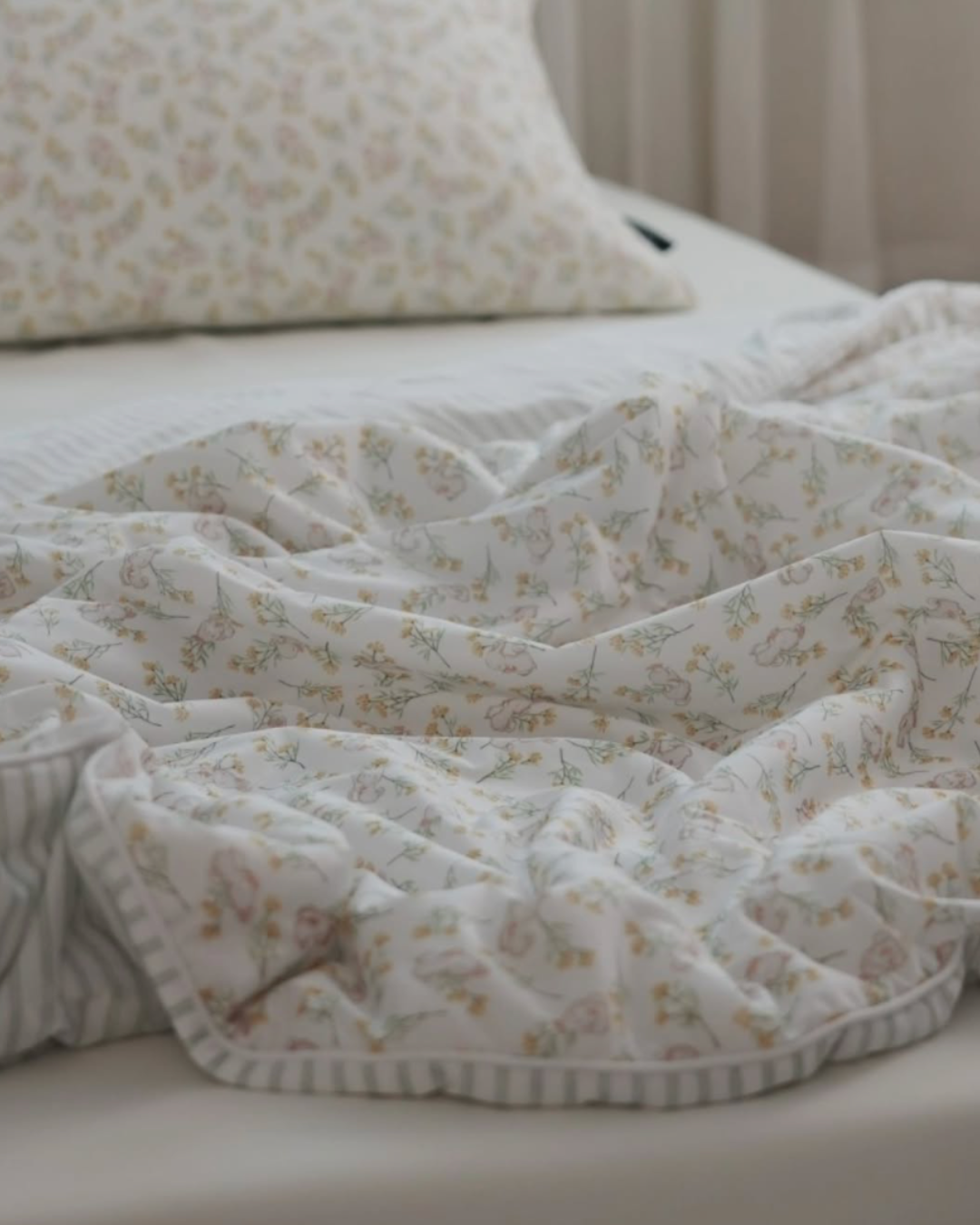 冰冰被 花野兔兔 Cooling Blanket Wildflower Bunny