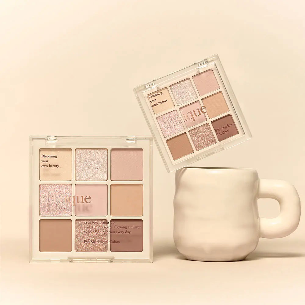 DASIQUE Mini Eyeshadow Palette (Sanrio Edition)