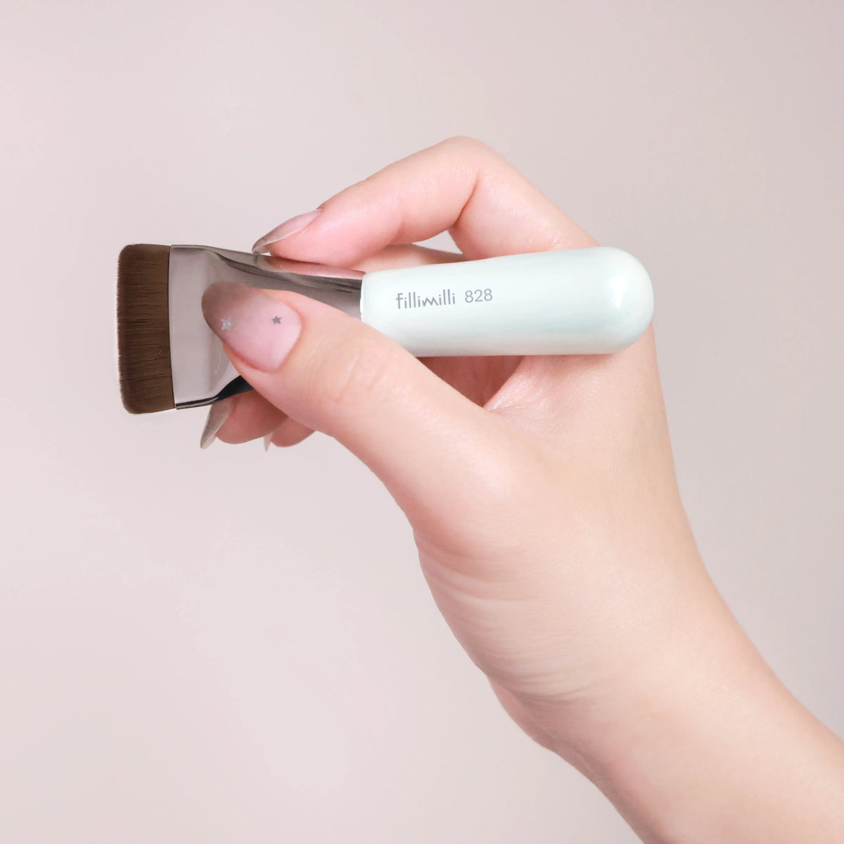 FILLIMILLI  Mini Spatula Brush 828 | Free Pouch + Puff (Melody Edition)