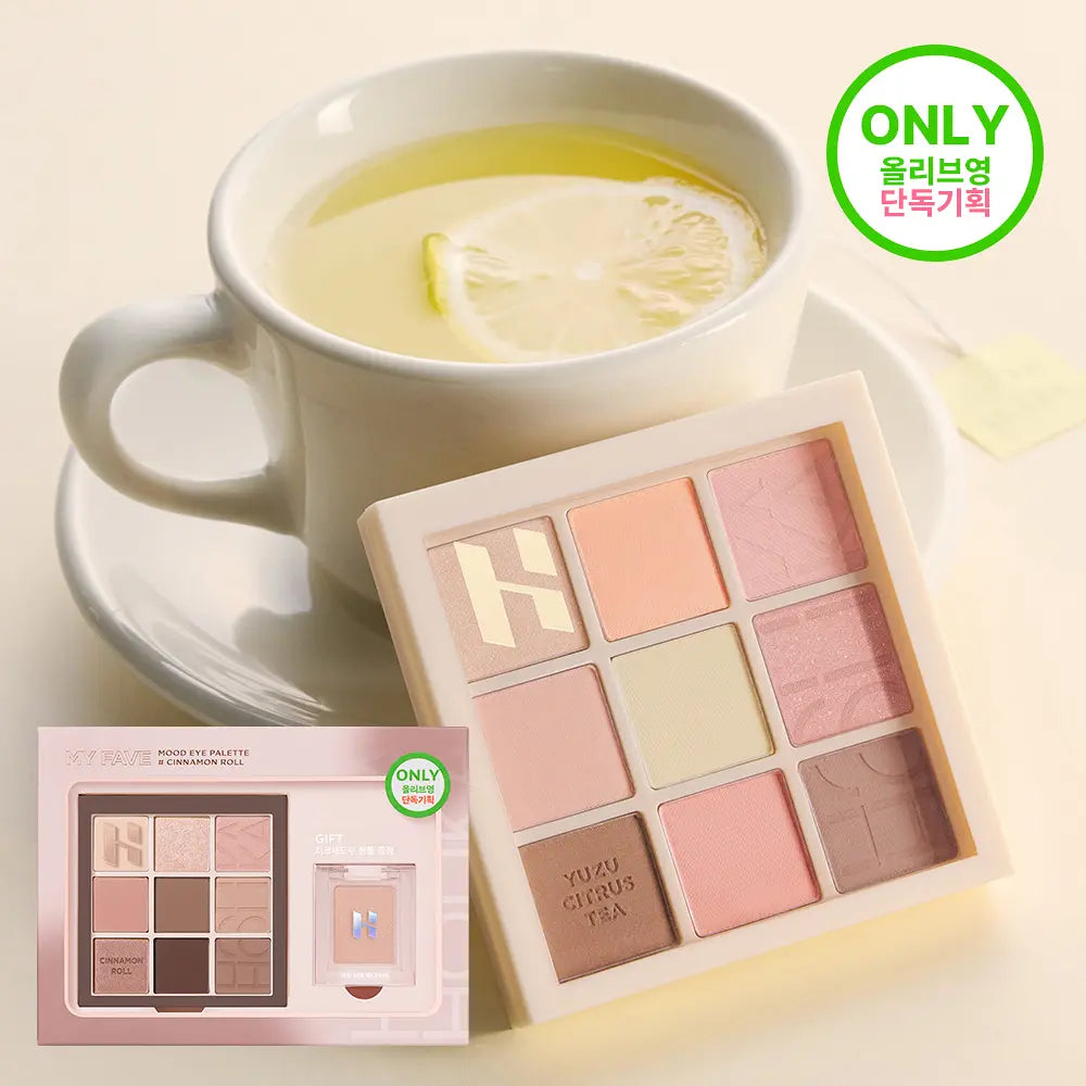 HOLIKA My Fave Mood Eye Palette | Free Sanrio Mirror Keyring