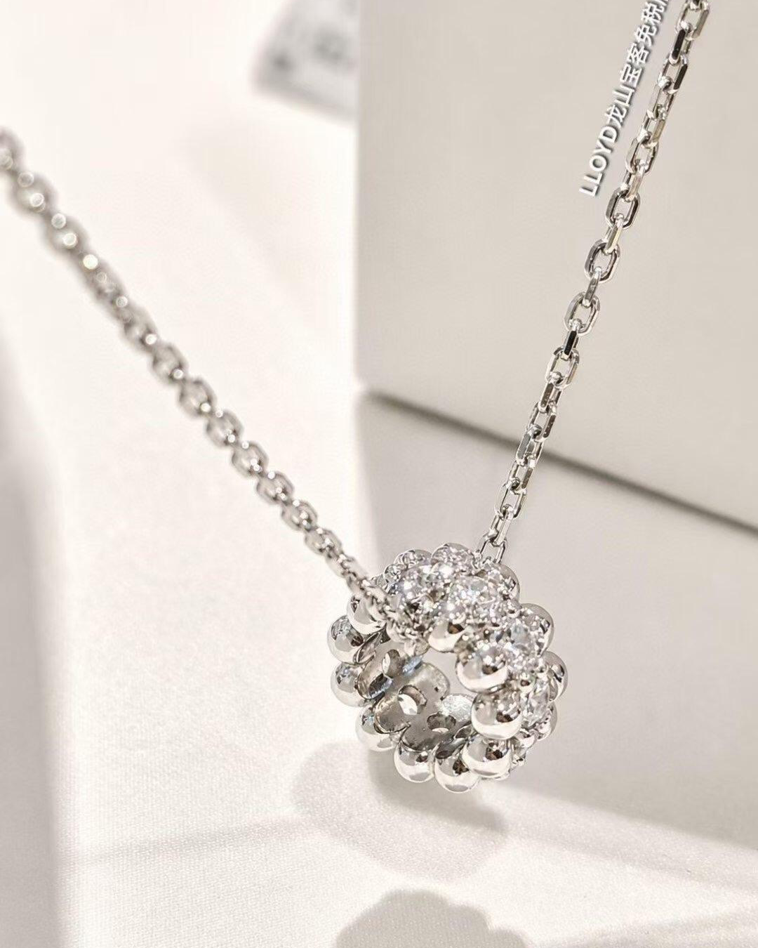 LLOYD 084 （925 Silver)