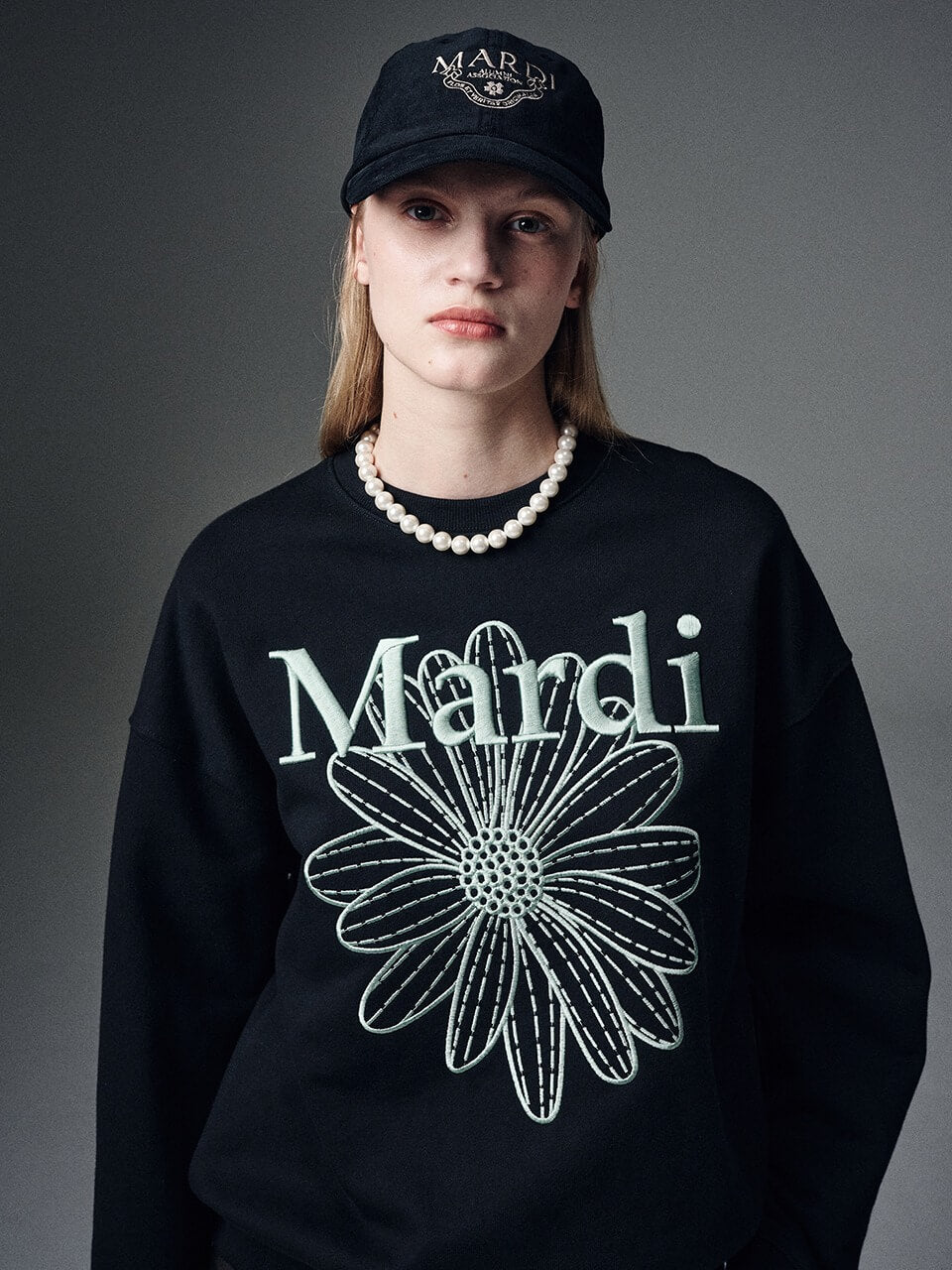 MARDI MERCREDI Sweatshirt Flowermardi Needlework