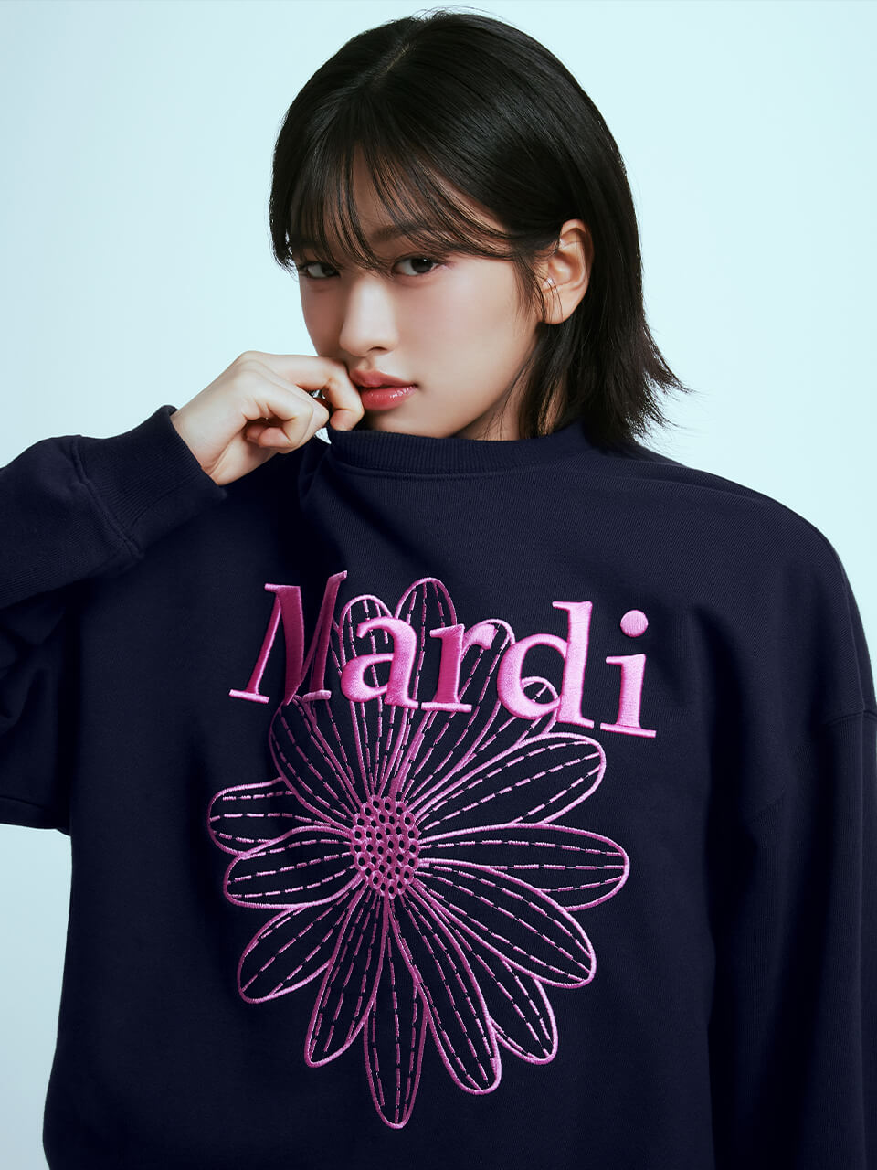 MARDI MERCREDI Sweatshirt Flowermardi Needlework
