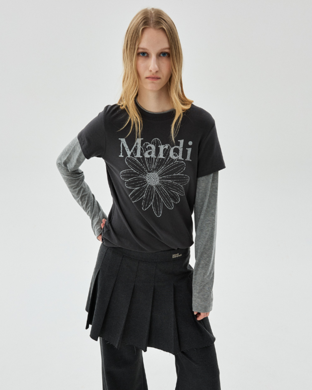 MARDI 121 SLIM TSHIRT LONG SLEEVE LAYERED FLOWERMARDI CRACKED