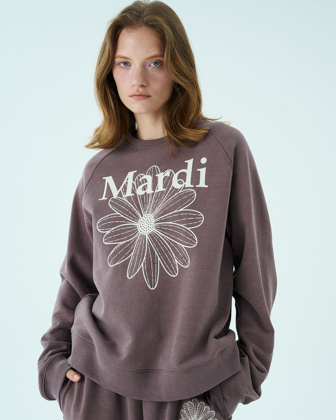 MARDI 106 SWEATSHIRT RAGLAN FLOWERMARDI PIGMENT WASHING