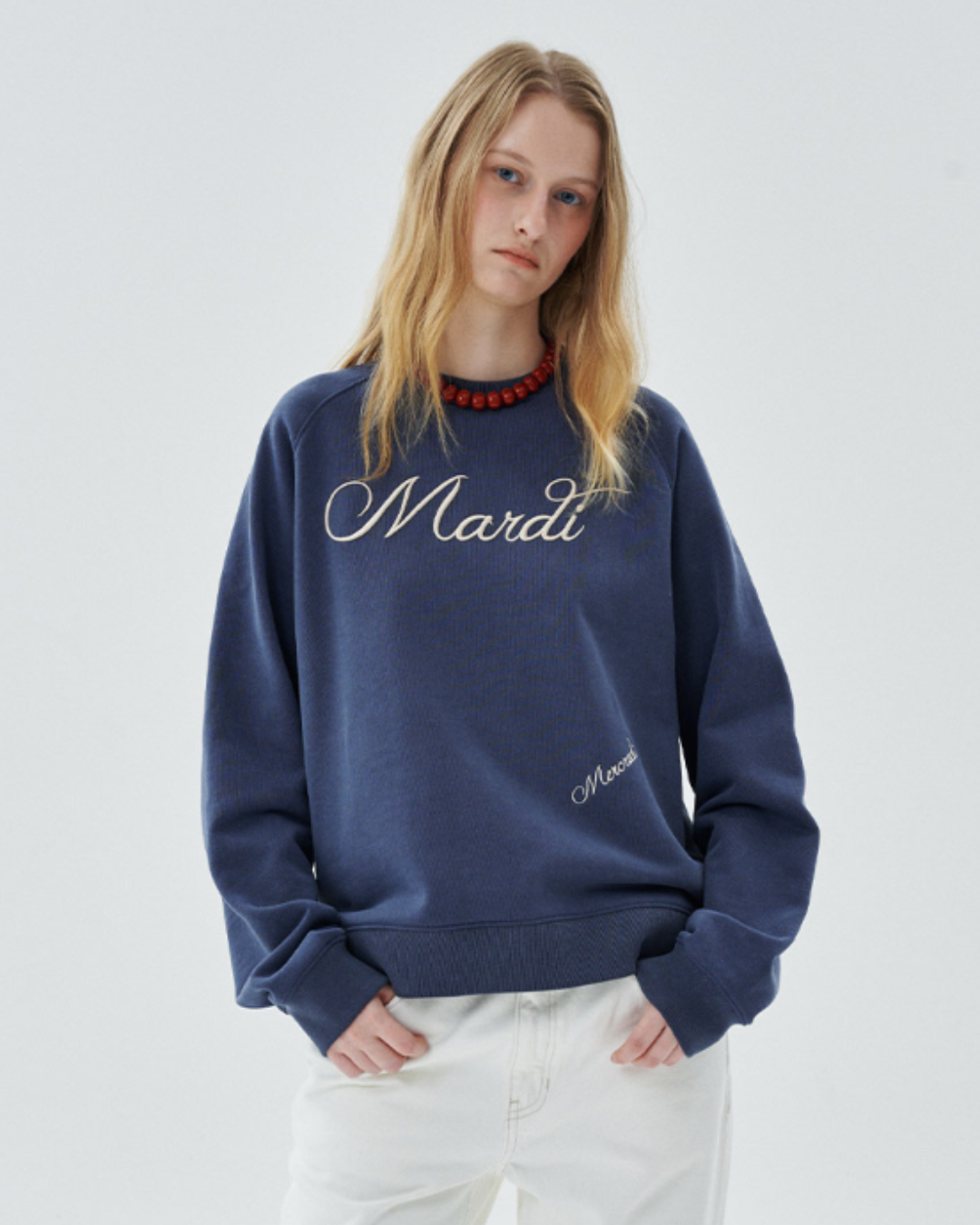 MARDI 108 SWEATSHIRT RAGLAN SCRIPT LOGO NEEDLEWORK