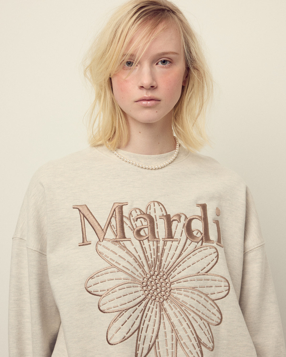 MARDI MERCREDI Sweatshirt Flowermardi Needlework