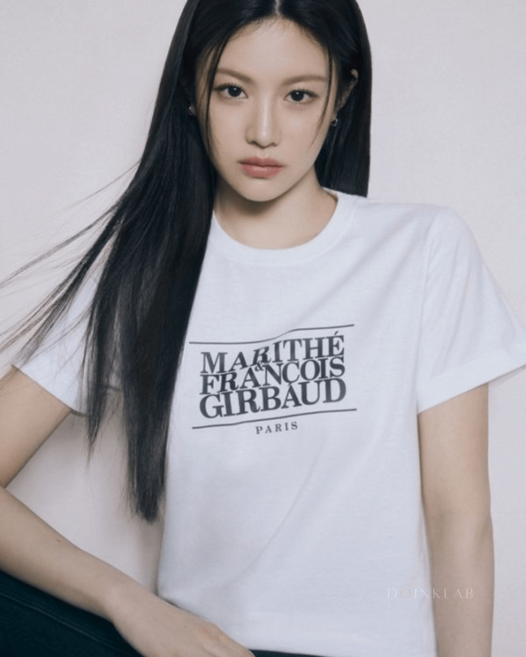 Marithe 002 W Classic Logo Tee