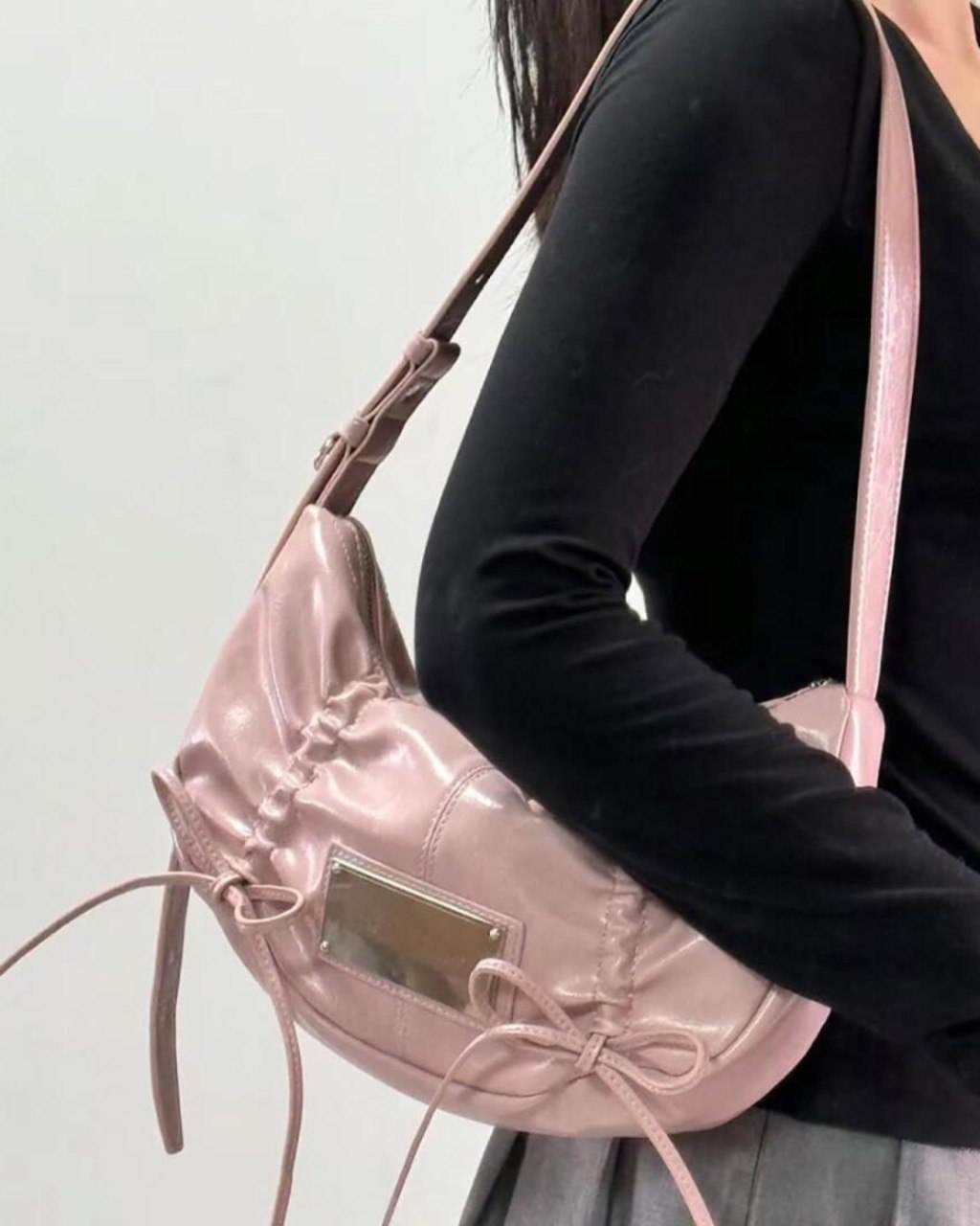 MATIN KIM Half Shirring Ribbon Round Bag