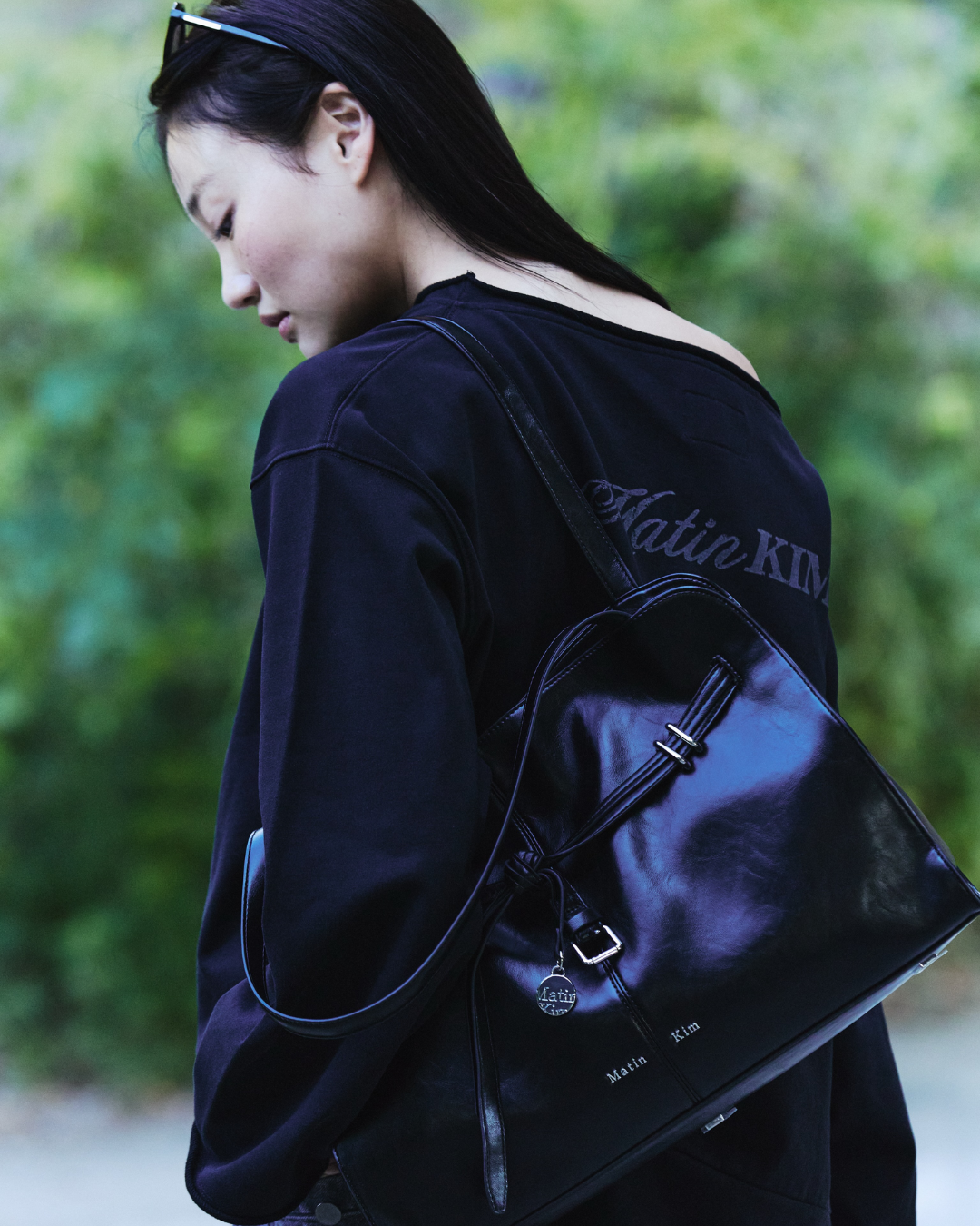 MATIN KIM 050 Drop Tail Mellow Big Shoulder Bag