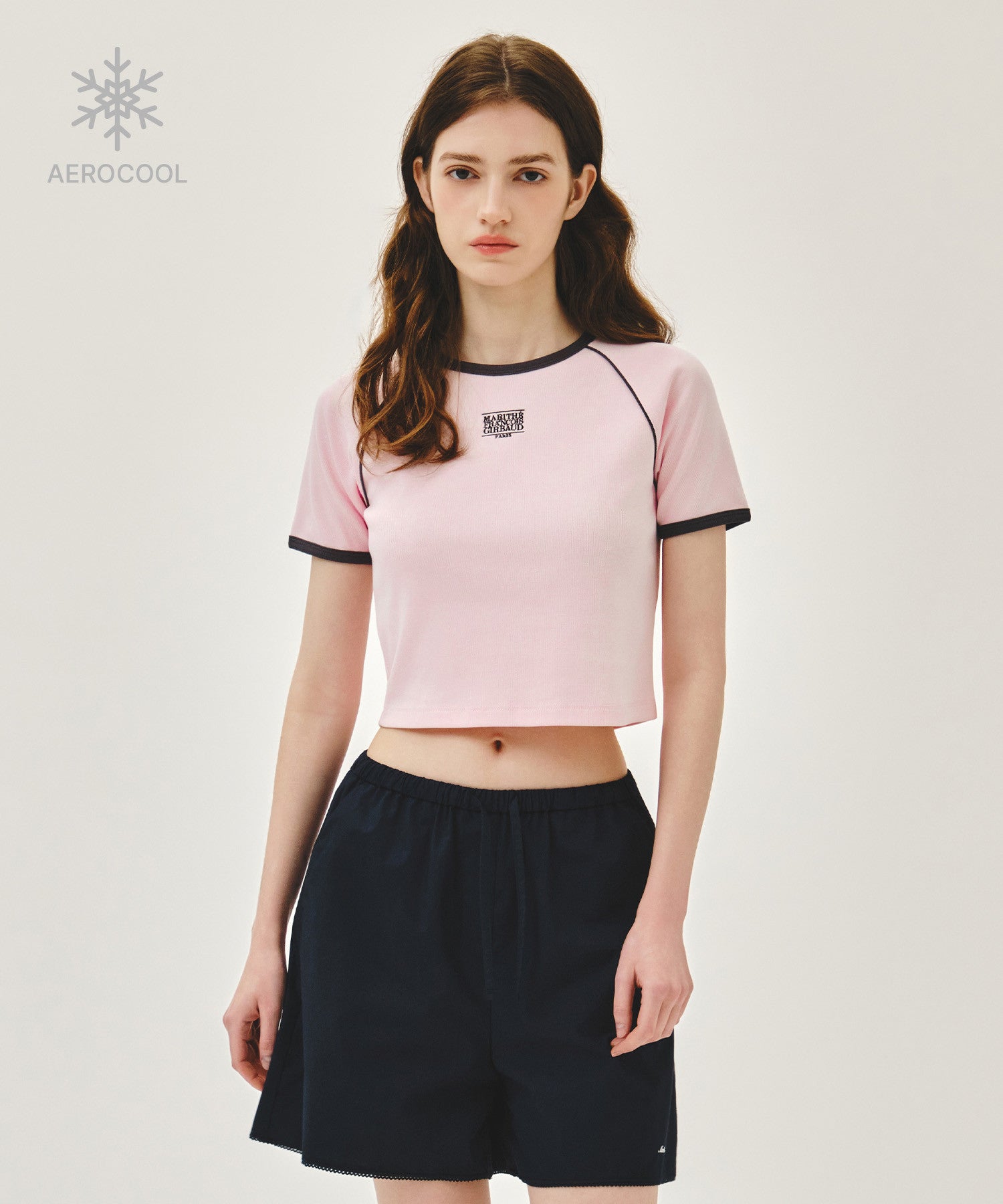 Marithe 050 W AEROCOOL SMALL CLASSIC LOGO RINGER SLIM CROP TEE