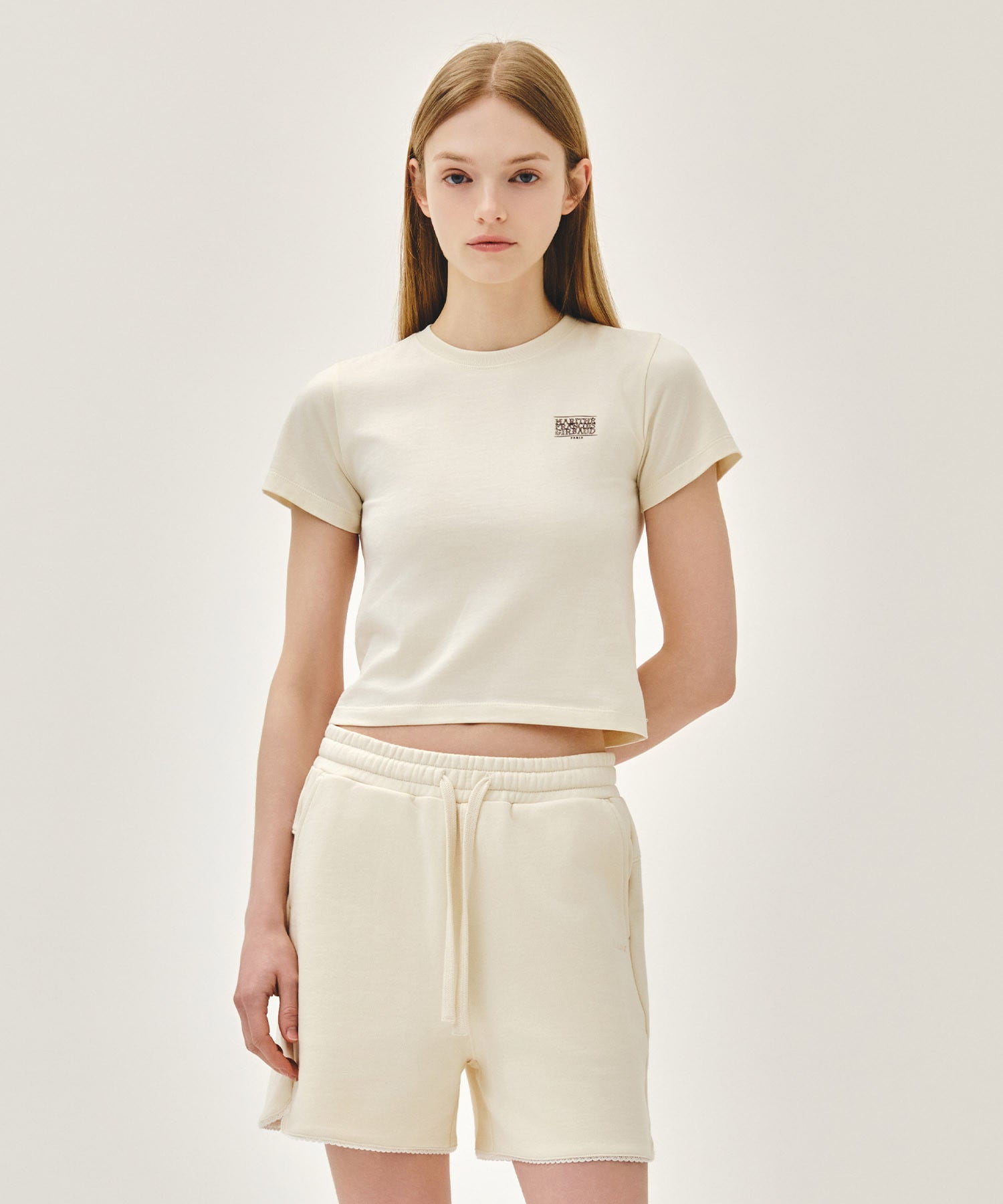 Marithe 055 W ANTIQUE CLASSIC LOGO SLIM CROP TEE