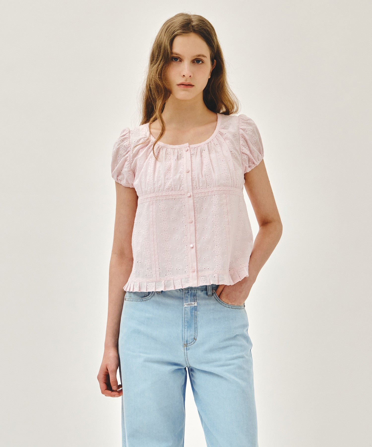 Marithe 066 W PUFF SLEEVE LACE SHIRT