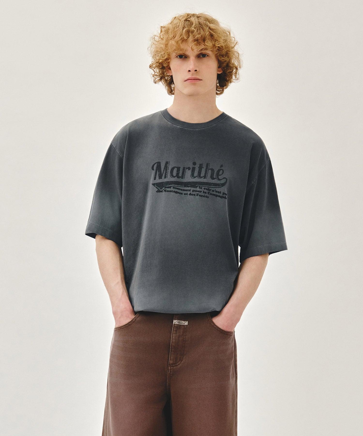 Marithe 074 GRADATION DYEING OVERSIZED TEE (unisex)