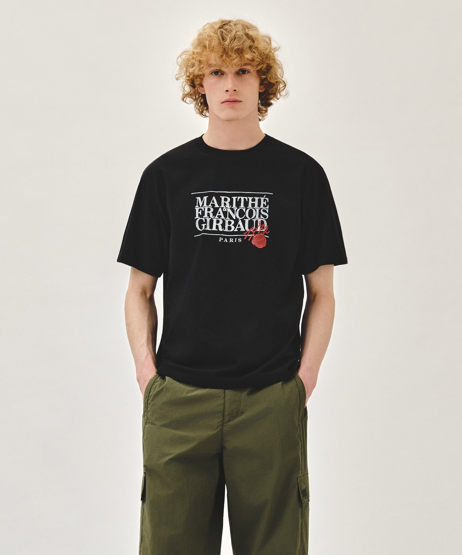 Marithe 075 STAMP CLASSIC LOGO TEE (unisex)