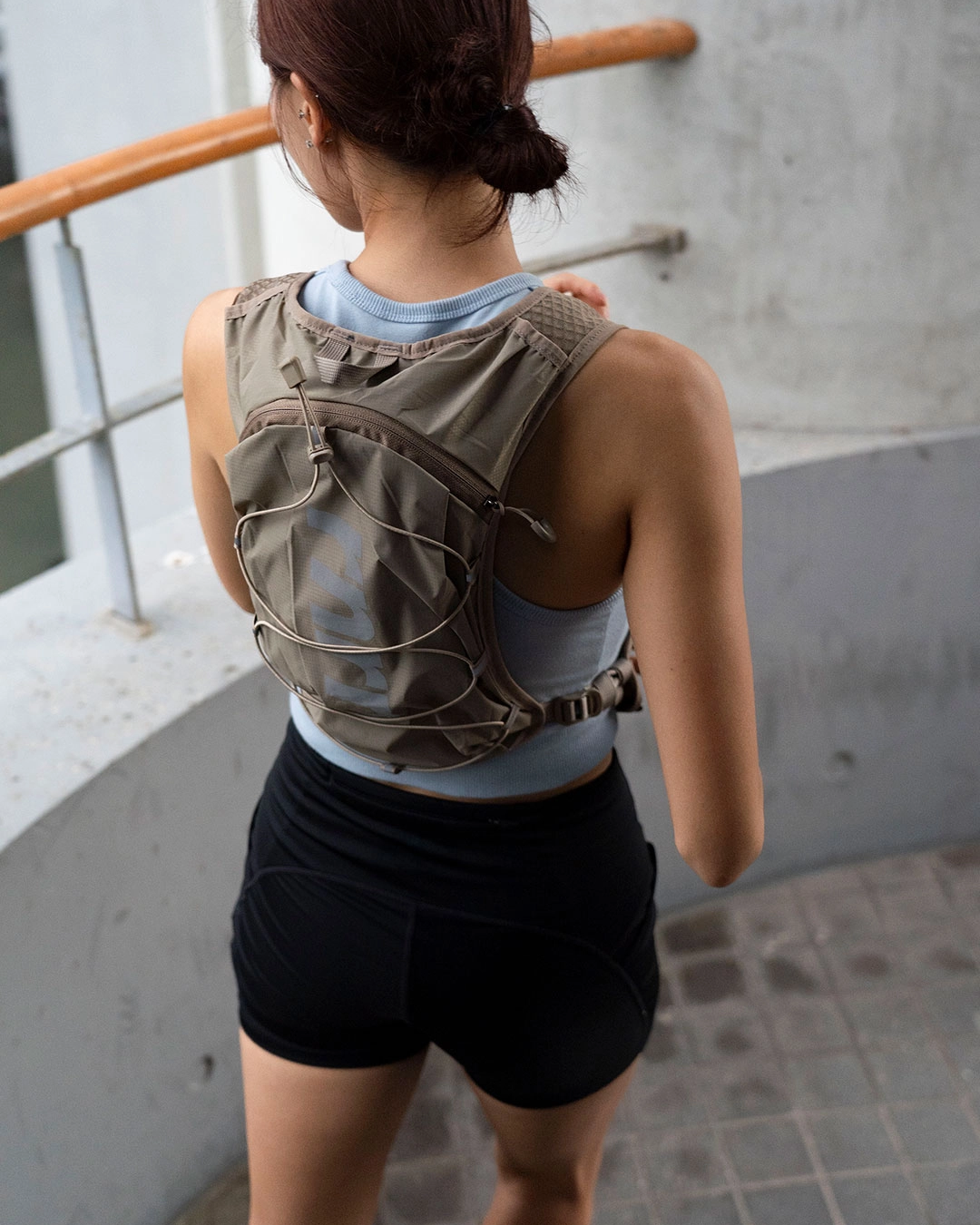 RNRN 09 UL VEST