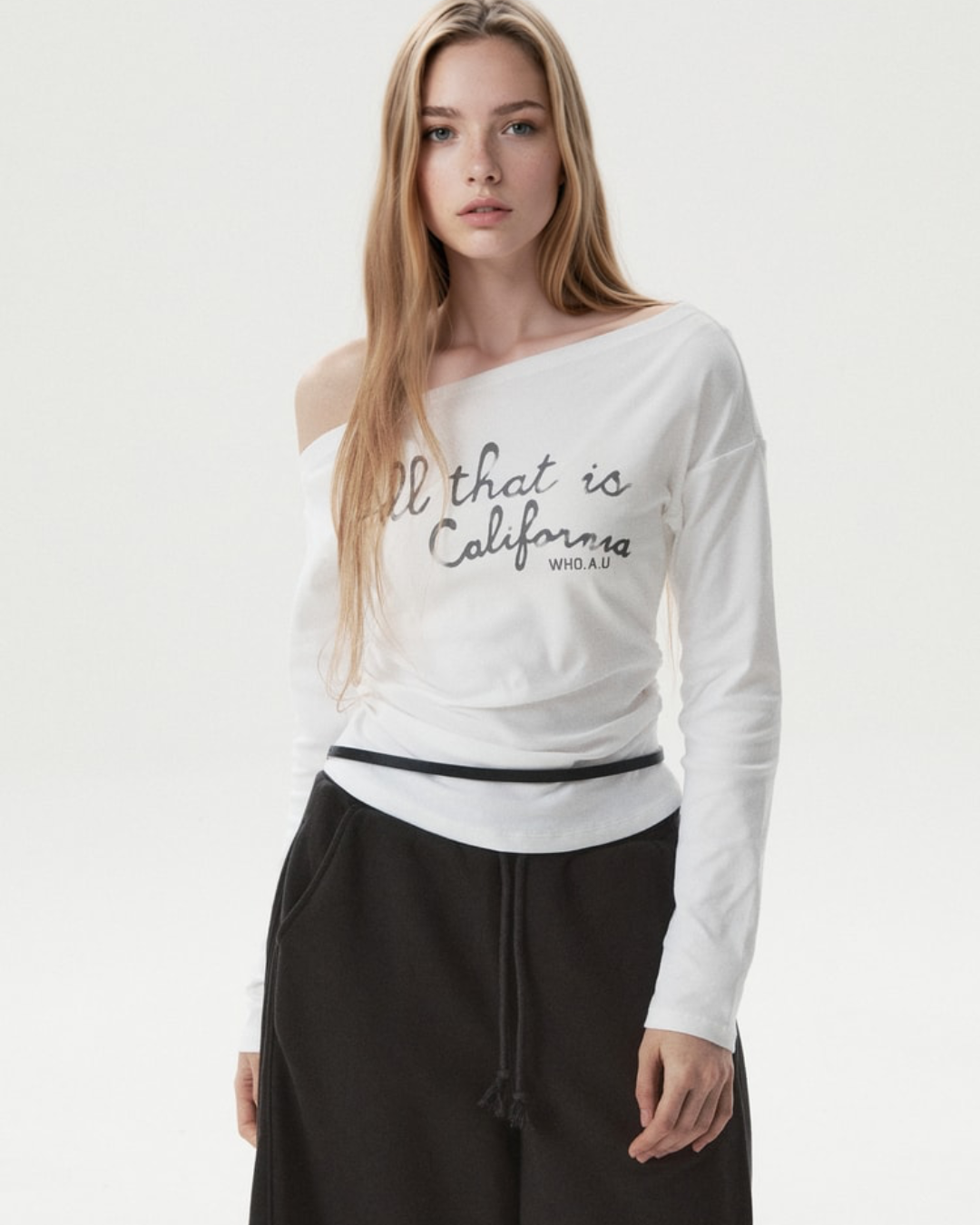 WHOAU 022 One-Shoulder Long Sleeve T-shirt