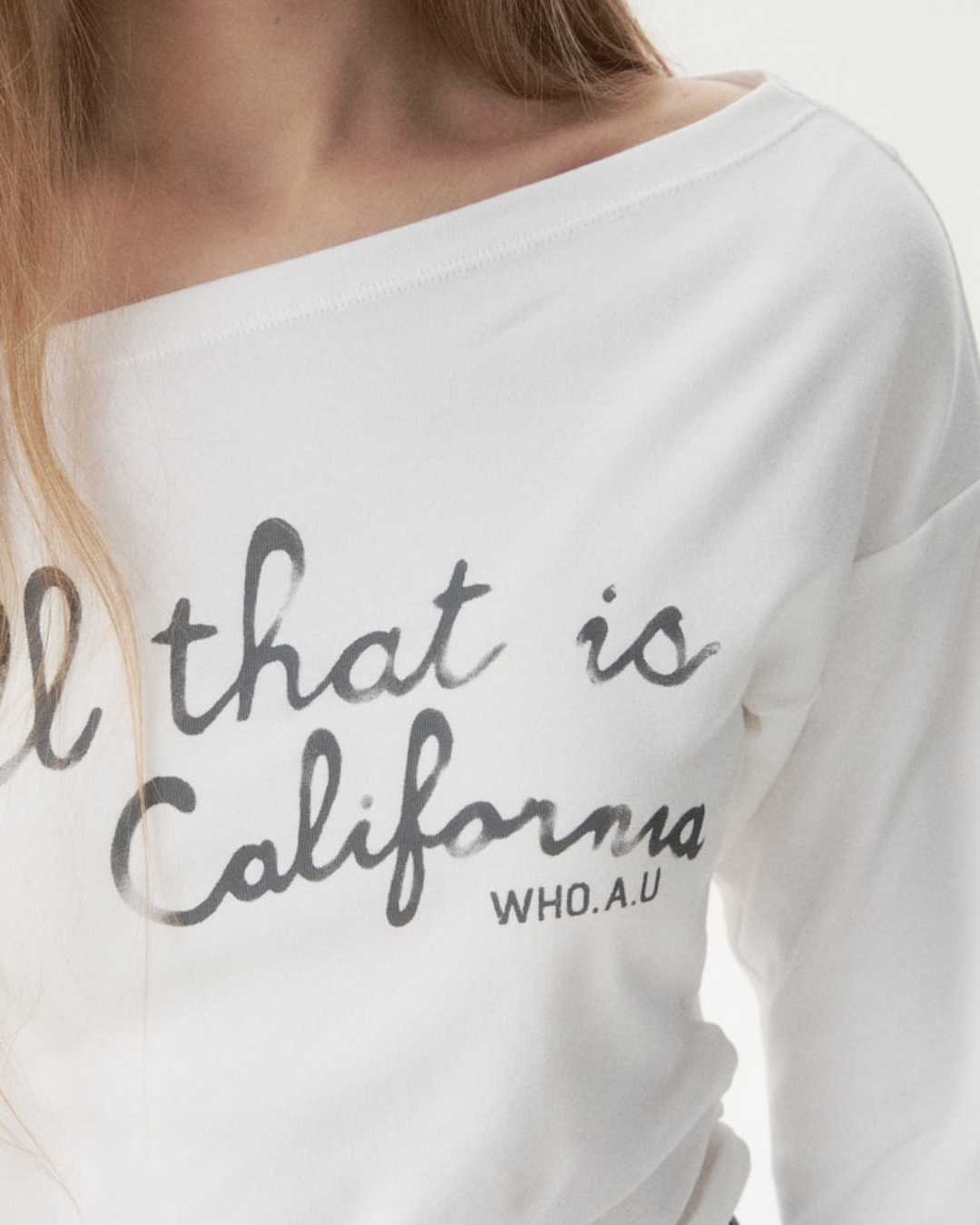 WHOAU 022 One-Shoulder Long Sleeve T-shirt