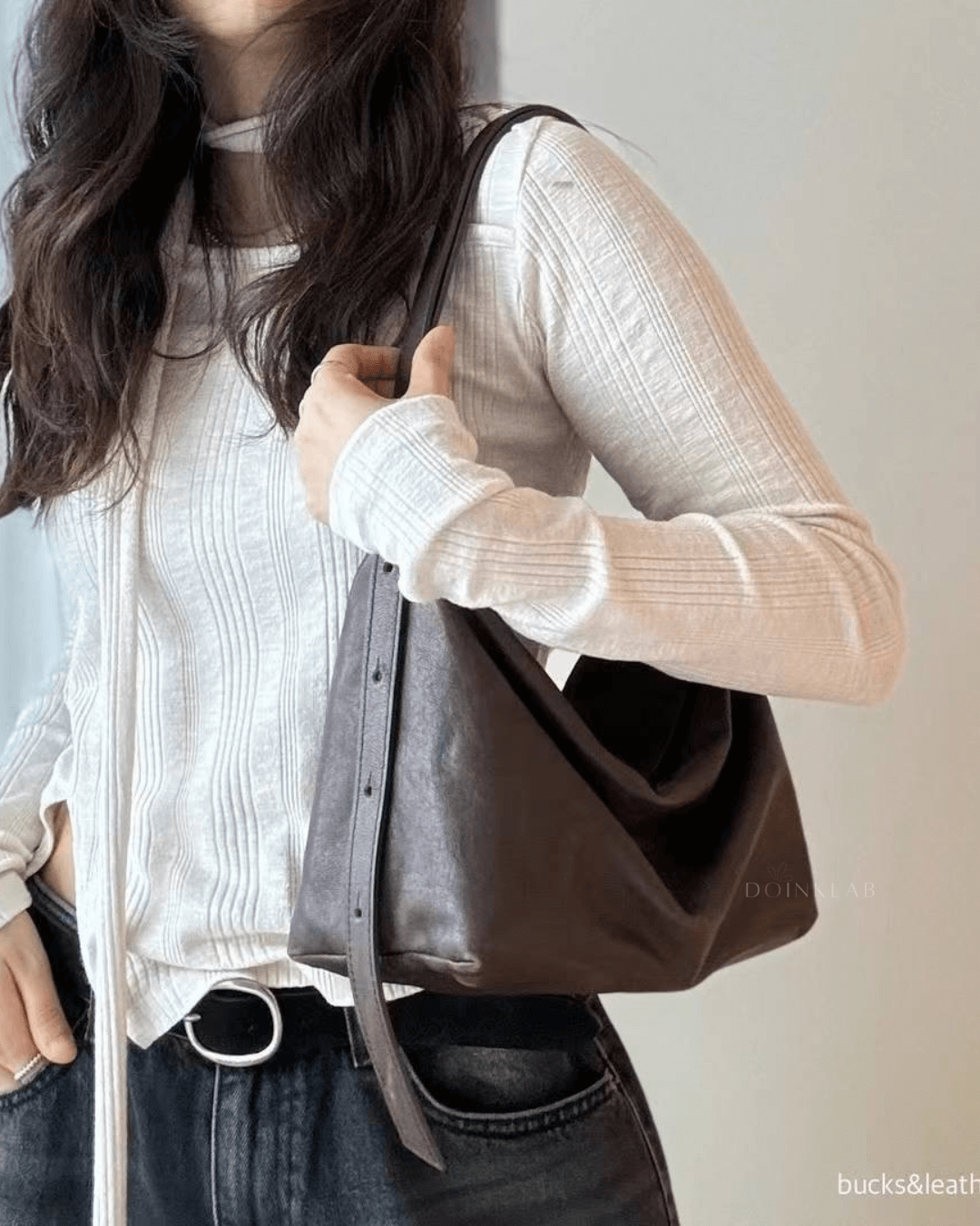 Bucks and Leather Folding Shoulder 慵懒包 中号 M 002